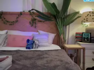 Little Native's Live Sex Cam Show