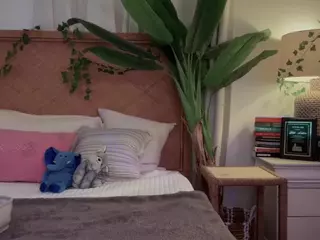 Little Native's Live Sex Cam Show