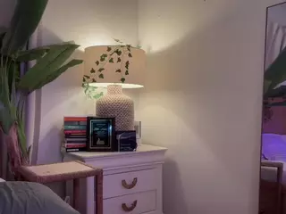 Little Native's Live Sex Cam Show