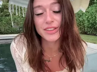 Little Native's Live Sex Cam Show