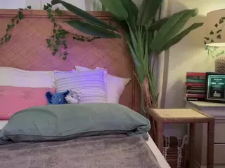 Little Native's Live Sex Cam Show