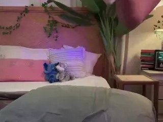 Little Native's Live Sex Cam Show