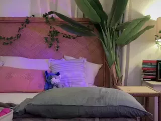 Little Native's Live Sex Cam Show