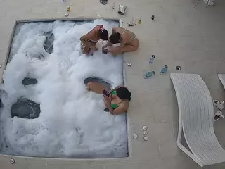 voyeurcam casa salsa hottub view's Live Sex Cam Show