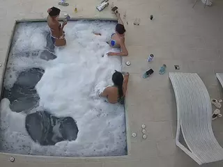 voyeurcam casa salsa hottub view's Live Sex Cam Show