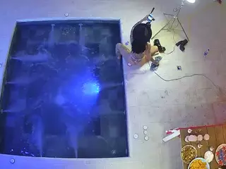 voyeurcam casa salsa hottub view's Live Sex Cam Show
