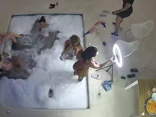 voyeurcam casa salsa hottub view's Live Sex Cam Show