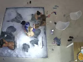 voyeurcam casa salsa hottub view's Live Sex Cam Show