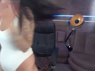 IsabellaFoxx's Live Sex Cam Show