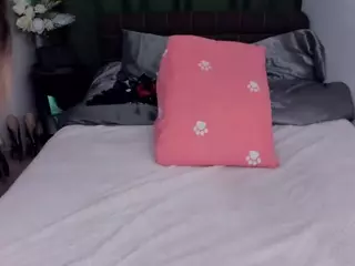 AmellyMorri's Live Sex Cam Show