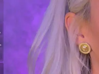 BambiKayy's Live Sex Cam Show