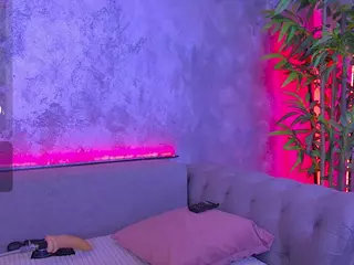 BambiKayy's Live Sex Cam Show