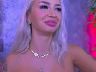 BambiKayy's Live Sex Cam Show