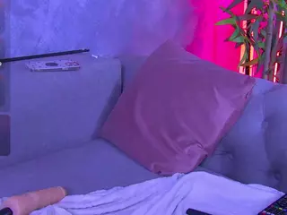 BambiKayy's Live Sex Cam Show