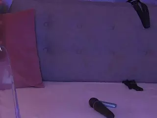 BambiKayy's Live Sex Cam Show