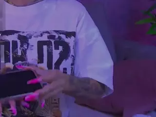 BambiKayy's Live Sex Cam Show