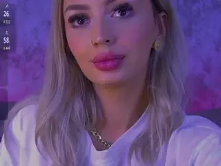 BambiKayy's Live Sex Cam Show