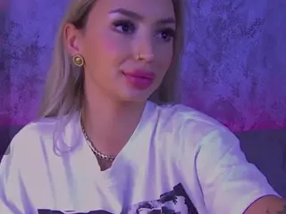BambiKayy's Live Sex Cam Show