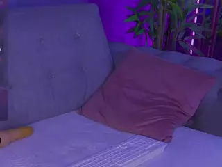 BambiKayy's Live Sex Cam Show