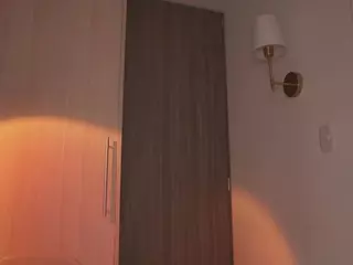 GigiLee's Live Sex Cam Show