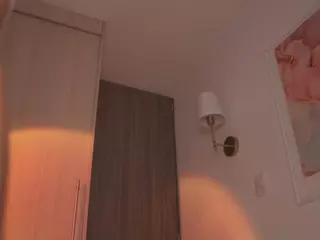 GigiLee's Live Sex Cam Show