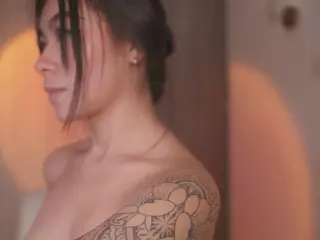 GigiLee's Live Sex Cam Show