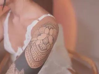 GigiLee's Live Sex Cam Show