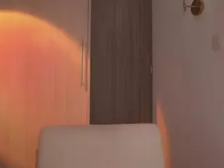 GigiLee's Live Sex Cam Show