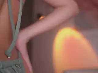 GigiLee's Live Sex Cam Show