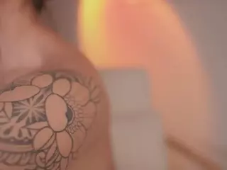GigiLee's Live Sex Cam Show