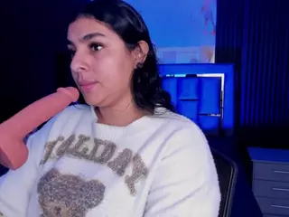 HANNASCOTTX's Live Sex Cam Show