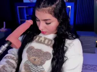 HANNASCOTTX's Live Sex Cam Show