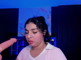 HANNASCOTTX's Live Sex Cam Show