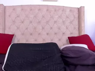 nataliacollislim's Live Sex Cam Show
