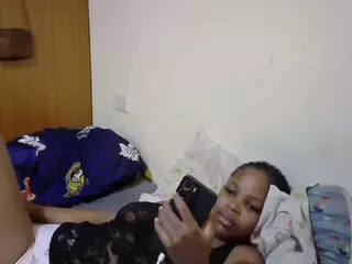 Queen-sasha's Live Sex Cam Show