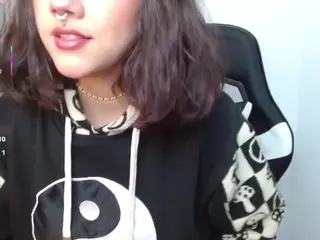 Kataleya's Live Sex Cam Show