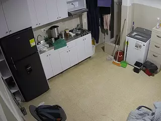 voyeurcam jb kitchen 1's Live Sex Cam Show