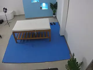 voyeurcam jb room 1's Live Sex Cam Show