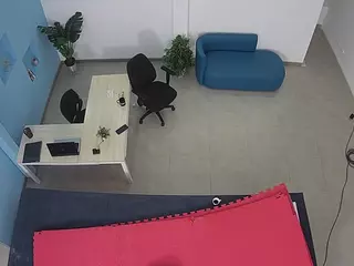 voyeurcam jb room 4's Live Sex Cam Show