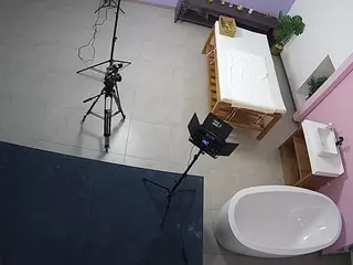 voyeurcam jb room 6's Live Sex Cam Show