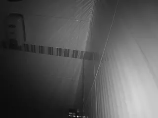 voyeurcam jb shower 7's Live Sex Cam Show