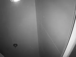voyeurcam casa salsa bathroom 11's Live Sex Cam Show