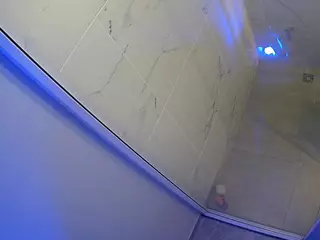 voyeurcam casa salsa bathroom 12's Live Sex Cam Show