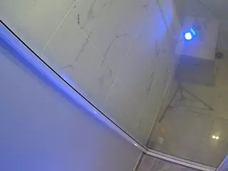 voyeurcam casa salsa bathroom 12's Live Sex Cam Show