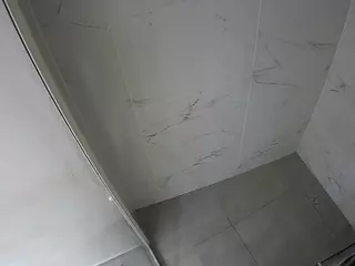 voyeurcam casa salsa bathroom 8's Live Sex Cam Show