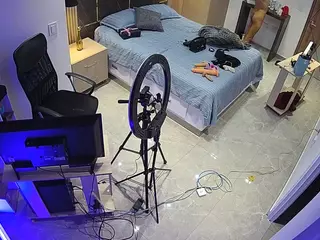 voyeurcam casa salsa bedroom 11's Live Sex Cam Show