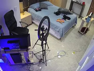 voyeurcam casa salsa bedroom 11's Live Sex Cam Show