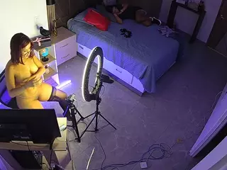 voyeurcam casa salsa bedroom 11's Live Sex Cam Show