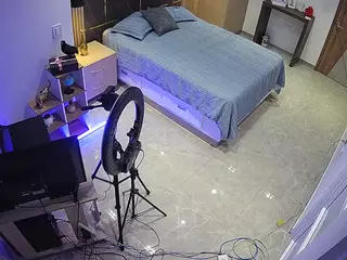 voyeurcam casa salsa bedroom 11's Live Sex Cam Show