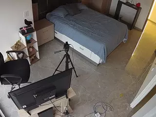 voyeurcam casa salsa bedroom 11's Live Sex Cam Show
